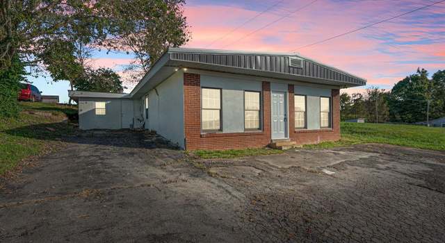 Photo of 2436 Roseville Rd, Glasgow, KY 42141
