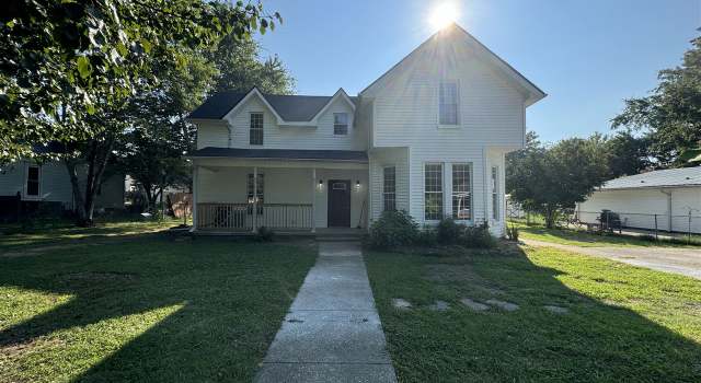 Photo of 376 Cherry St, Russellville, KY 42276