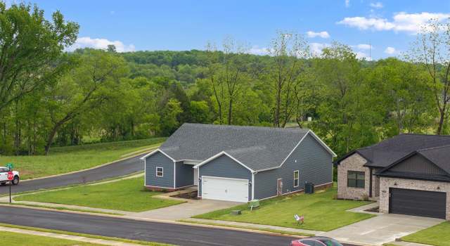 Photo of 2303 Cedar Pointe Ln, Bowling Green, KY 42101