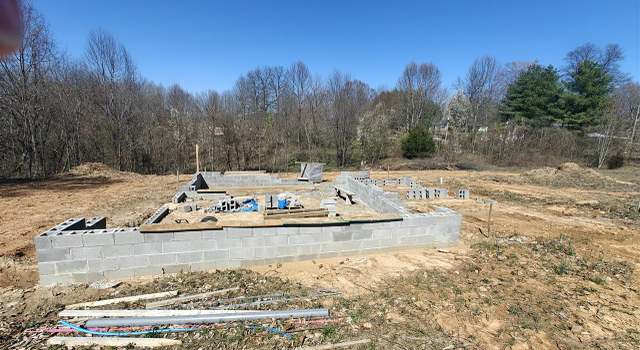 Photo of 348 Fred Page Rd, Edmonton, KY 42129