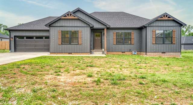 Photo of 109 Rittenberry Dr, Auburn, KY 42206