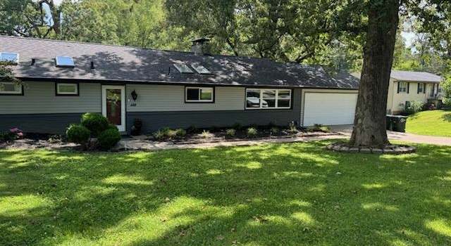 Photo of 706 Woodland Dr, Paducah, KY 42001