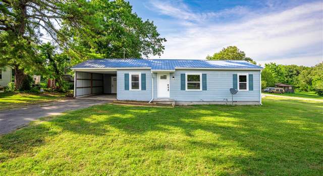 Photo of 389 Oak St, Lewisburg, KY 42256
