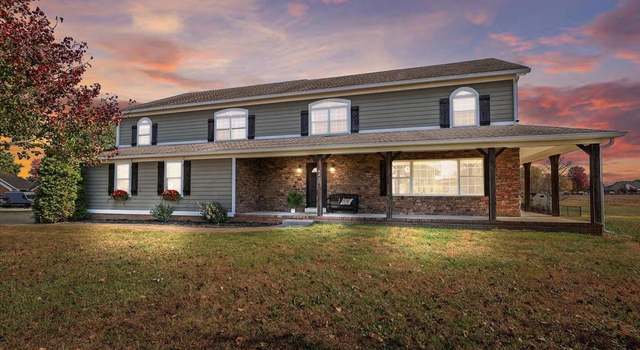 Photo of 627 Farmer Ln, Bowling Green, KY 42104