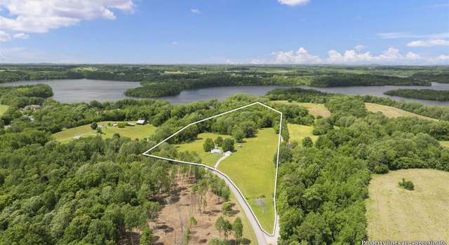 Photo of 1474 Crow Rd, Glasgow, KY 42141