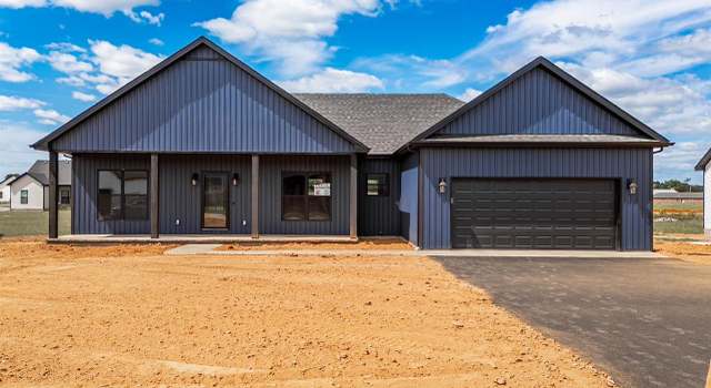 Photo of 112 Planters Way, Auburn, KY 42206