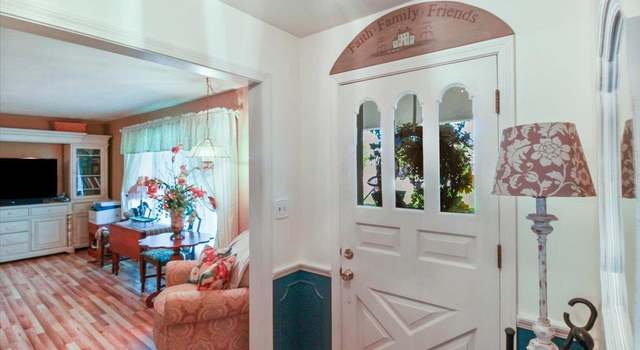 Photo of 1319 Fairview Ave, Bowling Green, KY 42103