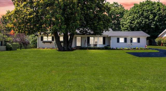 Photo of 1319 Fairview Ave, Bowling Green, KY 42103