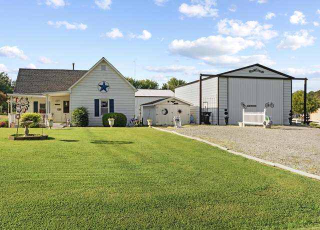 Property at 159 W Tennessee Ave, Grand Rivers, KY 42045, 2 beds, 1 bath