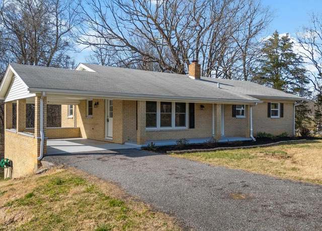 Property at 30 Old Olive Rd, Benton, KY 42025, 5 beds, 2 baths