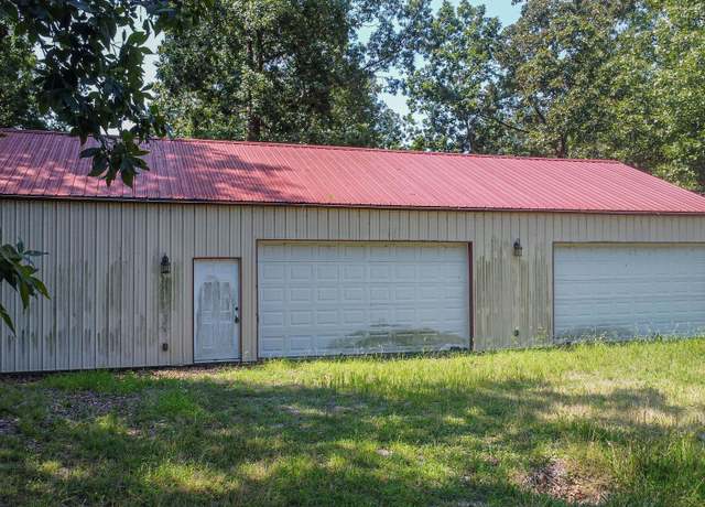 Property at 1850 Sledd Crk, Gilbertsville, KY 42044, 1 bed, 1 bath