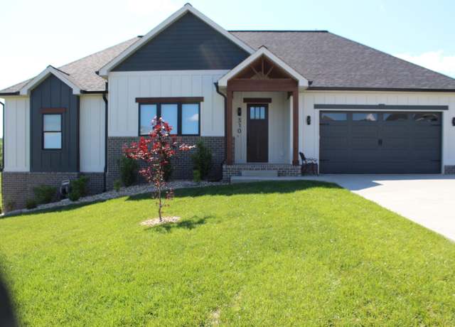 Property at 310 Moon Bay Dr, Kuttawa, KY 42055, 4 beds, 3.5 baths