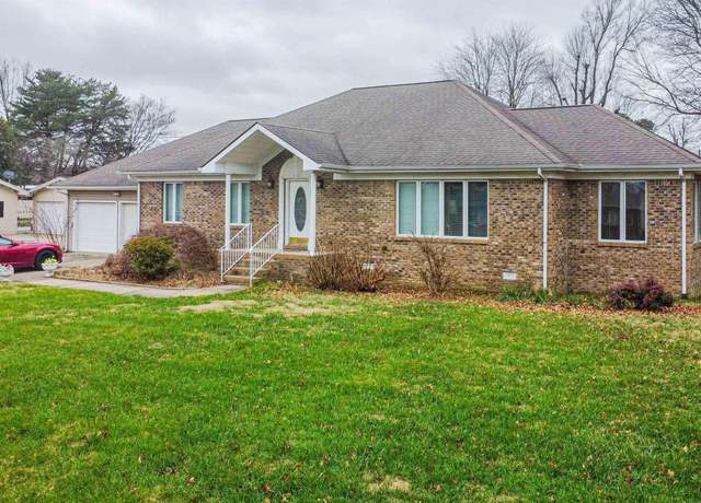 Property at 109 Milton Dr, Paducah, KY 42003, 2 beds, 2 baths