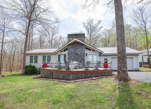 Property at 251 Hickory Hill Ln, Benton, KY 42025, 3 beds, 2 baths