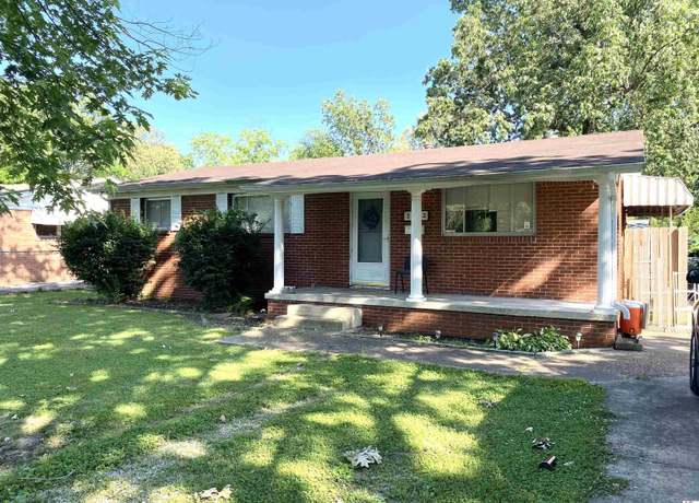 Property at 2222 Harrison St, Paducah, KY 42001, 3 beds, 1.5 baths