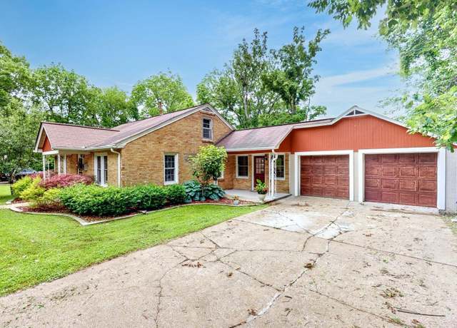Property at 705 Story Ave, Murray, KY 42071, 3 beds, 1.5 baths