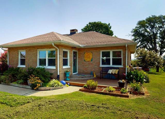 Property at 176 Cash Rd, Mayfield, KY 42066, 3 beds, 2 baths