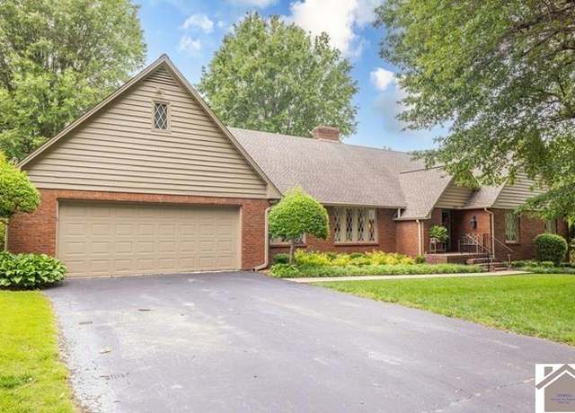 Property at 203 Golf Club Ln, Mayfield, KY 42066, 4 beds, 3.5 baths