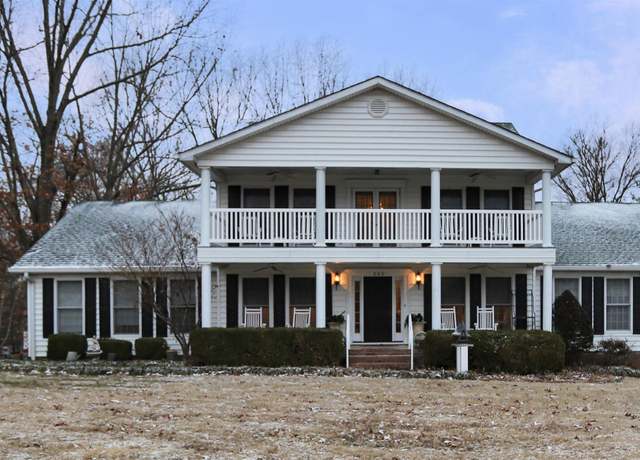 Property at 225 Blue Springs Blvd, Cadiz, KY 42211, 4 beds, 3.5 baths
