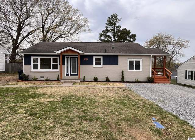 Property at 680 Chestnut St, Calvert City, KY 42029, 3 beds, 2 baths