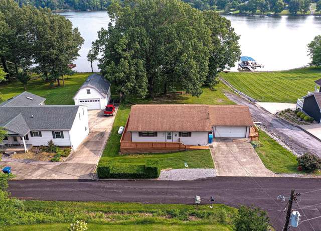 Property at 242 Canton Lakeshore Dr, Cadiz, KY 42211, 2 beds, 2.5 baths