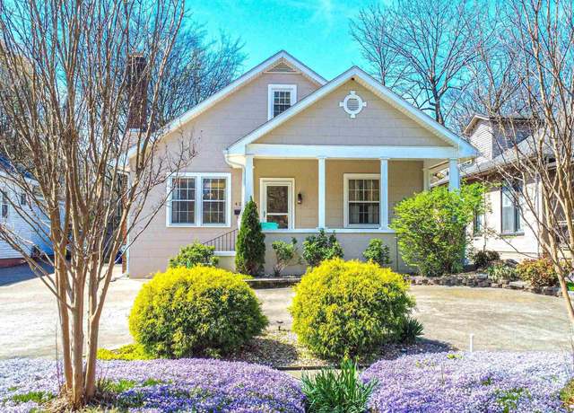 Property at 425 W Jefferson St, Paducah, KY 42001, 4 beds, 2.5 baths