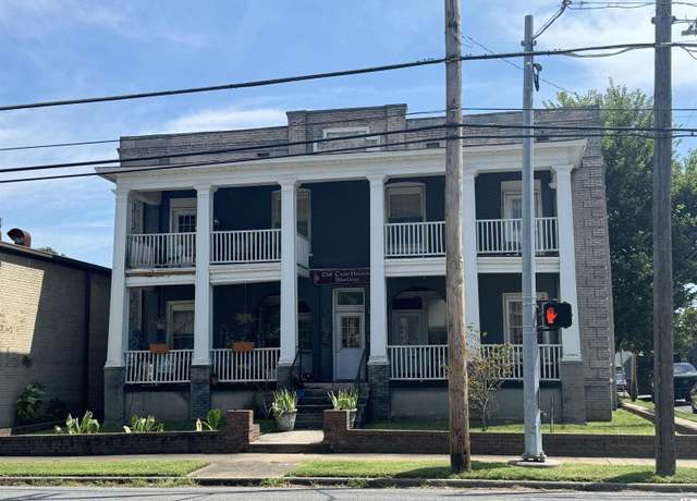 Property at 628 Kentucky Ave, Paducah, KY 42001, 10 beds, 4 baths