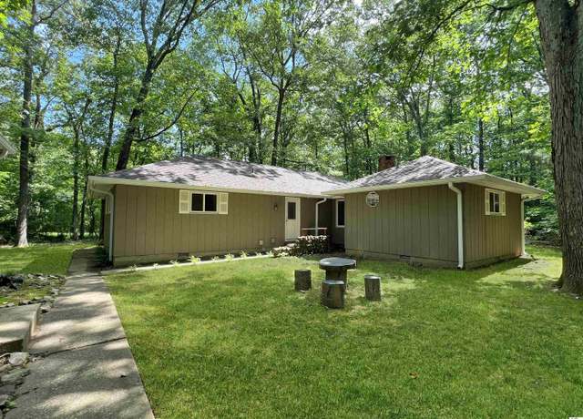 Property at 258 Waterway Trl, New Concord, KY 42076, 3 beds, 2 baths
