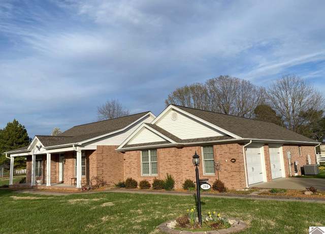 Property at 211 Larkspur Ln, Paducah, KY 42003, 3 beds, 2 baths