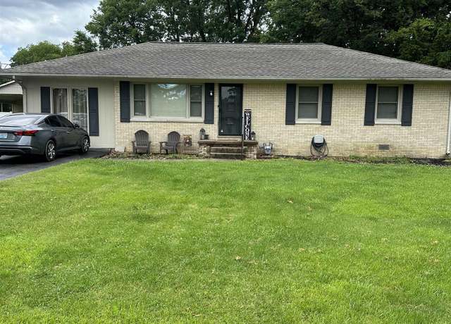 Property at 260 Riverside Dr, Paducah, KY 42003, 3 beds, 2 baths