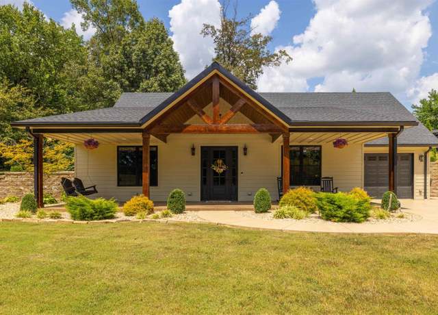 Property at 8917 Childress Rd, West Paducah, KY 42086, 3 beds, 2.5 baths