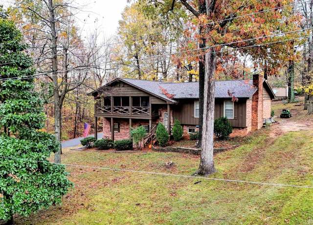 Property at 508 Magnolia Dr, Kuttawa, KY 42055, 3 beds, 3 baths