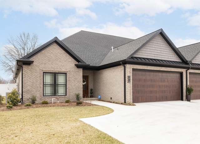 Property at 3910 Pines Rd, Paducah, KY 42001, 3 beds, 2 baths