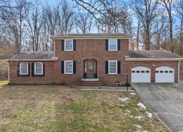 Property at 110 Robinwood Dr, Greenville, Muhlenberg Co., KY 42345, 4 beds, 3.5 baths
