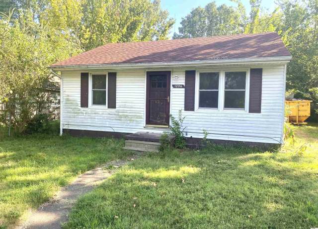 Property at 1206 Markham Ave, Paducah, KY 42001, 3 beds, 1 bath