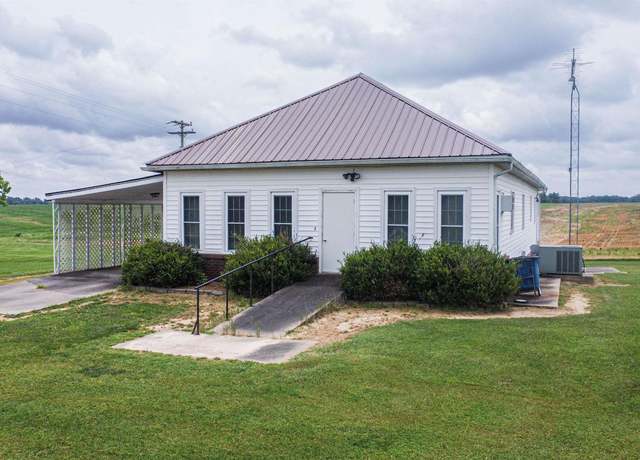 Property at 1913 County Road 1002, Bardwell, KY 42023, 3 beds, 2 baths
