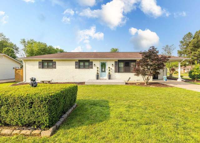 Property at 2145 Blankenship Dr, Paducah, KY 42003, 3 beds, 2 baths