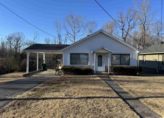 Property at 210 Park Ave, Dawson Springs, KY 42408, 2 beds, 1 bath