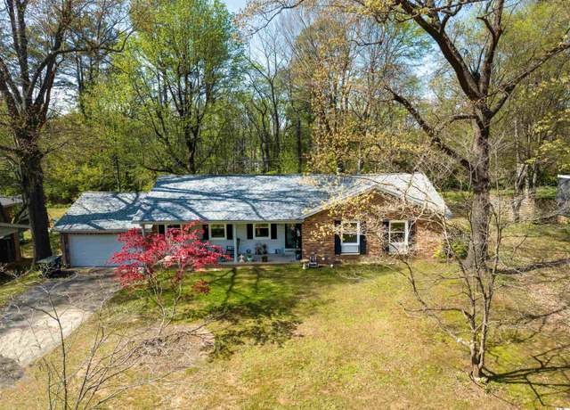 Property at 4317 Miller Dr, Paducah, KY 42001, 3 beds, 2 baths