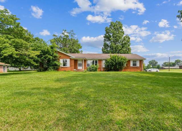 Property at 200 Millbrooke Dr, Hopkinsville, KY 42240, 3 beds, 2 baths