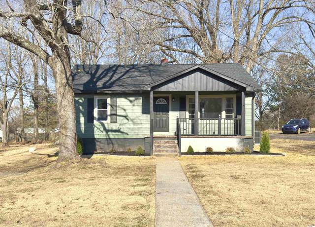 Property at 106 Third Ave, Calvert City, KY 42029, 2 beds, 1 bath