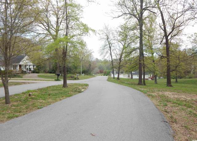 Property at 107 Kyabram Dr, Benton, KY 42025