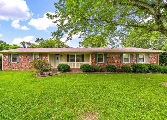 Property at 301 Tremont Dr, Hopkinsville, KY 42240, 3 beds, 2 baths