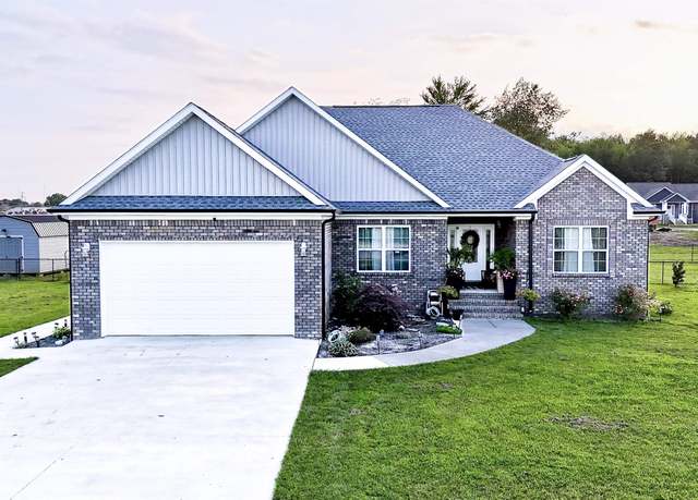 Property at 175 Ayly Estates Dr, Mayfield, KY 42066, 3 beds, 2 baths
