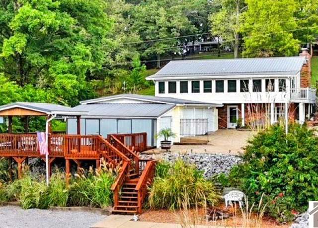 Property at 201 Blue River Rd, Cadiz, KY 42211, 3 beds, 2 baths