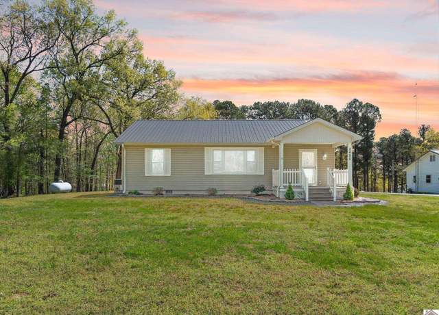 Property at 2488 Cypress Trl, New Concord, KY 42076, 2 beds, 2 baths