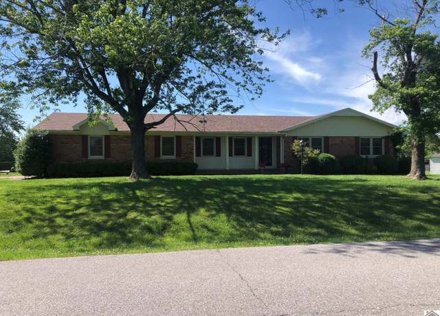 Property at 141 Charlotte Ann Dr, Paducah, KY 42001, 3 beds, 1 bath