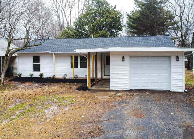 Property at 148 Iroquois Dr, Paducah, KY 42001, 3 beds, 2 baths
