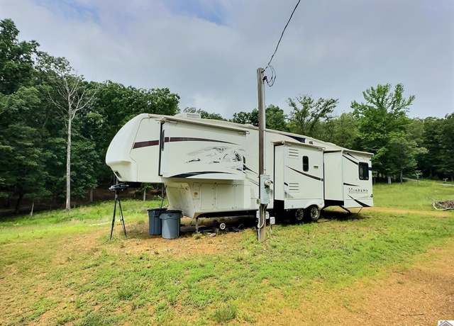 Property at 27 Jordan Ln, New Concord, KY 42076
