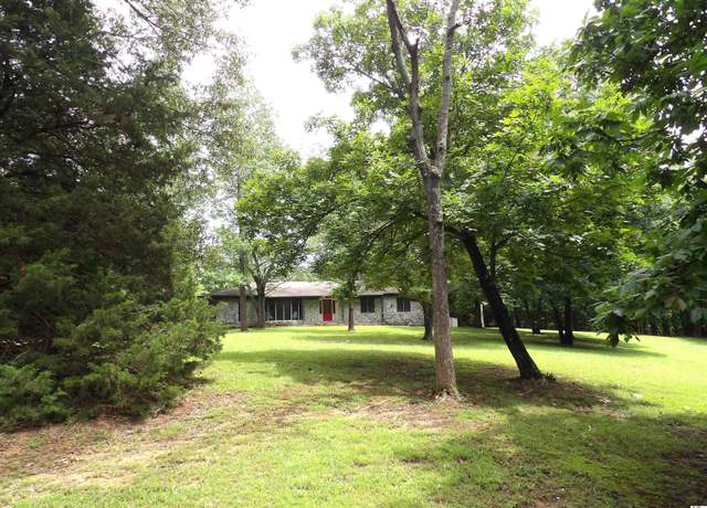Property at 150 Sills Ln, Benton, KY 42025, 3 beds, 2 baths
